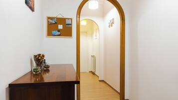 Apartment (2 Bedrooms)