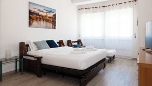 Căn hộ (2 Bedrooms) | 2 phòng ngủ 