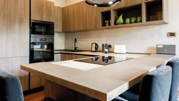 Apartment (1 Bedroom) | Private kitchen