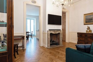 Interior - Candy Lodge (Rome)