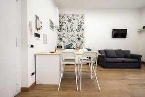 Interior - Casaré (Naples)