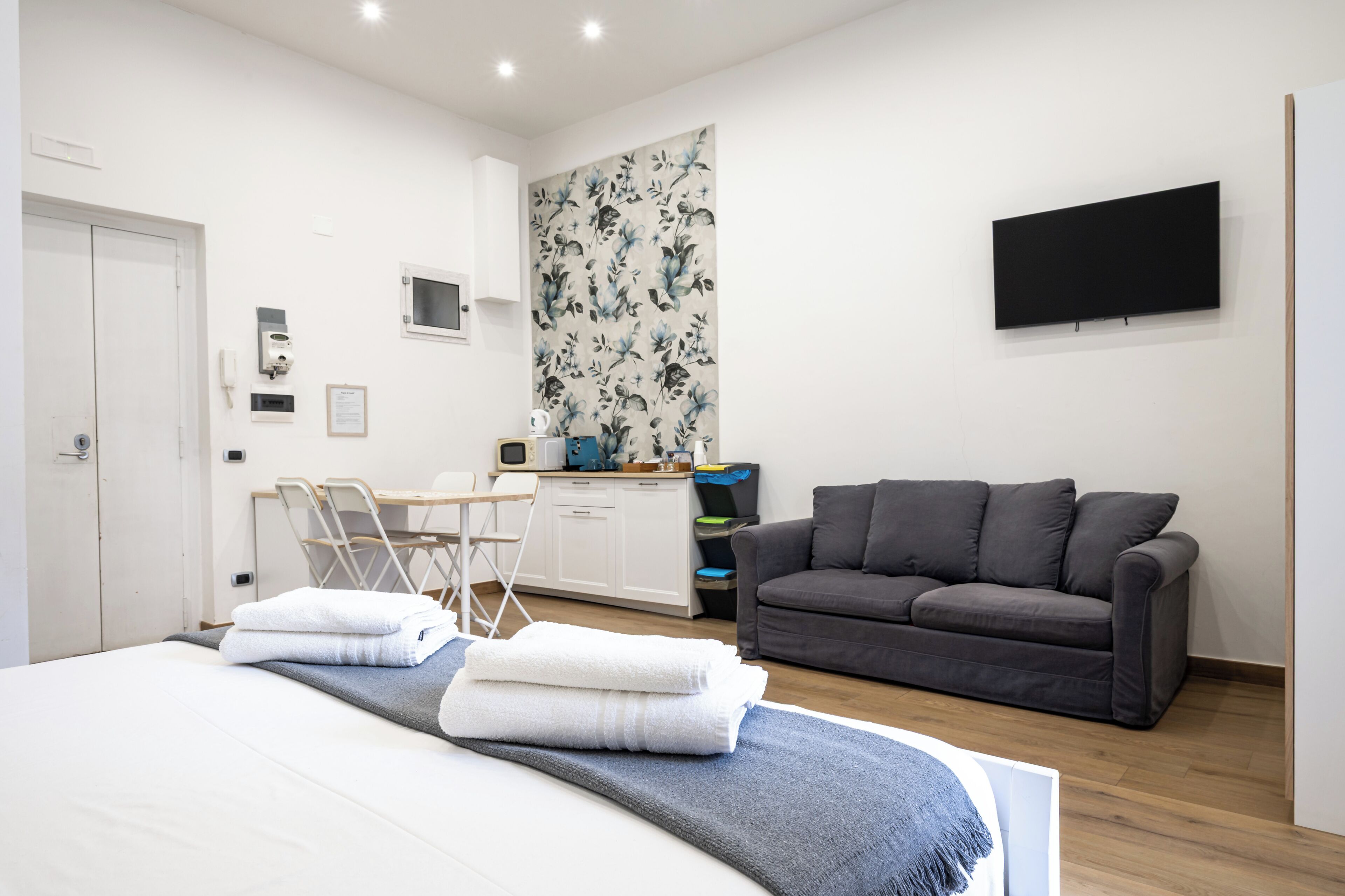 Apartment (1 Bedroom) | 2 Schlafzimmer, kostenlose Babybetten, Bettwäsche