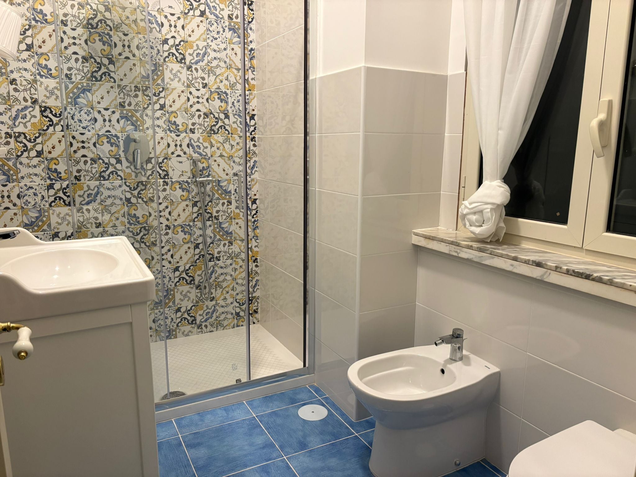 Leilighet (2 Bedrooms) | Bad | Dusj, bidé og håndklær