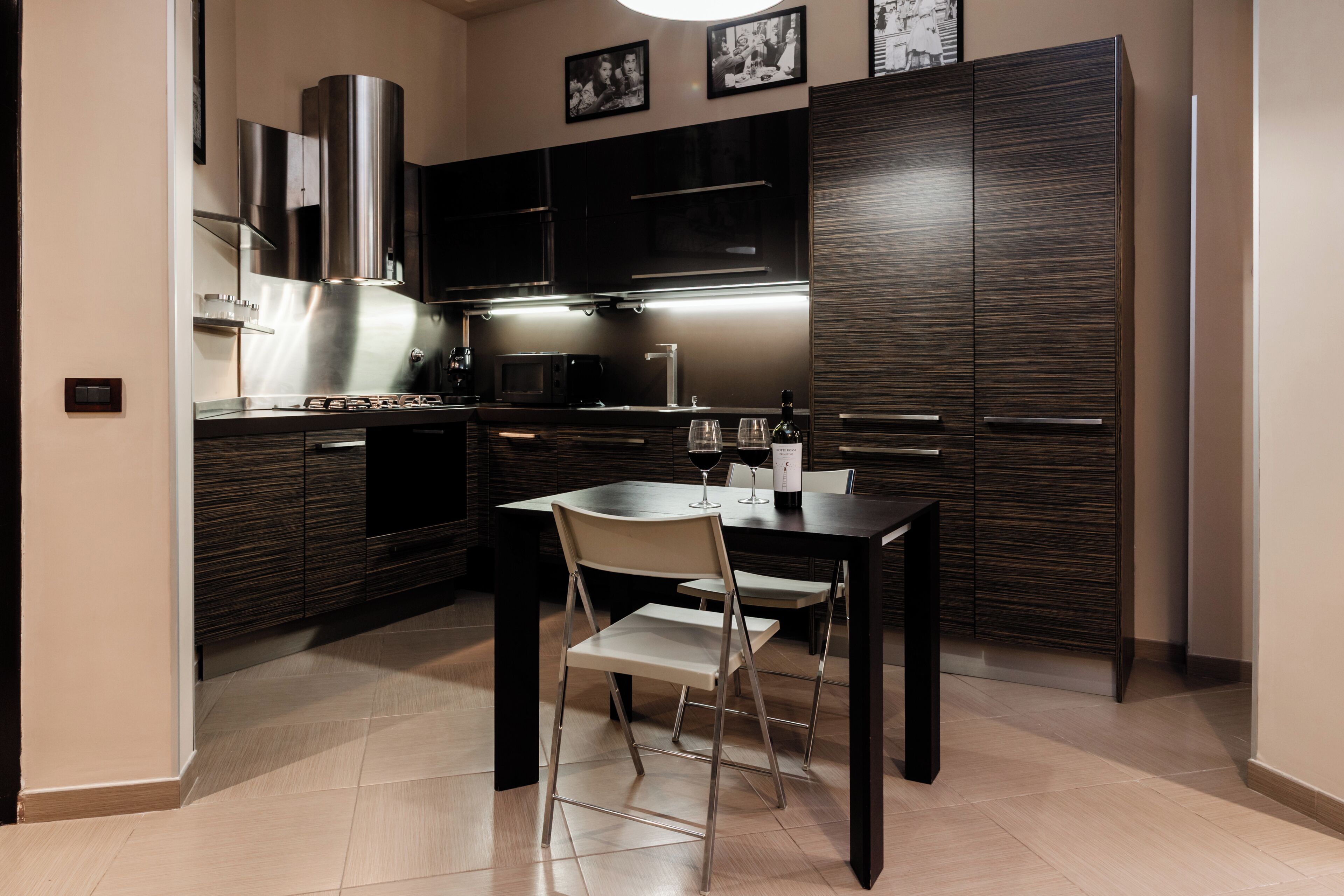 Studio (0 Bedroom) | Yksityinen keittonurkkaus | Mikroaaltouuni, espressokone, vedenkeitin