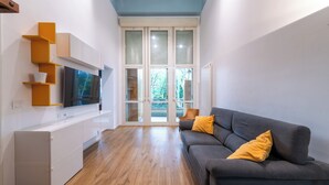 Leilighet (3 Bedrooms) | Oppholdsområde