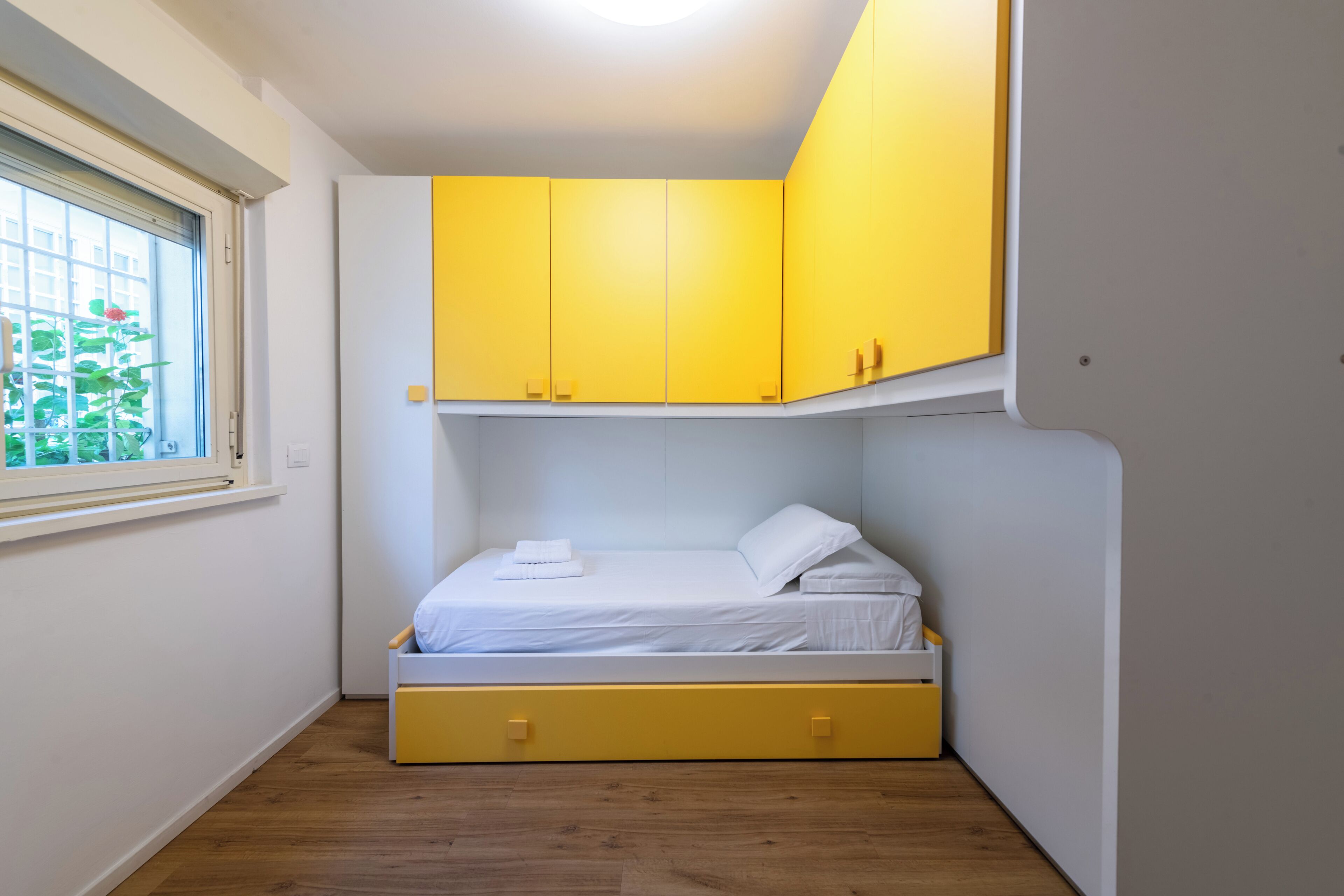 Apartment (3 Bedrooms) | 3 bedrooms, laptop workspace, iron/ironing board, bed sheets