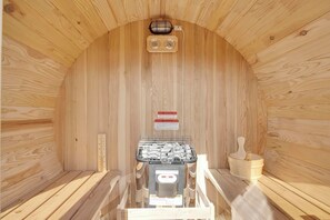 Sauna - Beach Home | Hot Tub · Sauna · Cold Plunge · Arcade · 9BR (Jacksonville Beach)