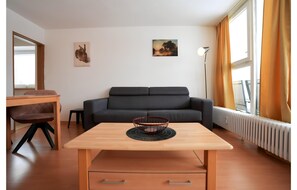 Apartment | Living room - Familienappartement Roswitha mit Pool und Sauna (Freyung)