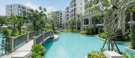 Estudio estándar | Alberca