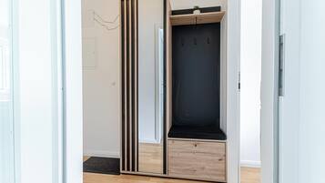 Basic Apartment | Interior