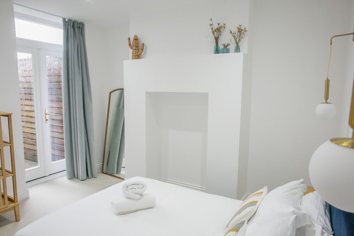 3 bedrooms, iron/ironing board, travel crib, WiFi
