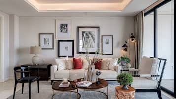 Suite, 1 kamar tidur, pemandangan kota | Area keluarga