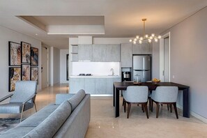 Private kitchen - Vasa Suite Surabaya (Surabaya)