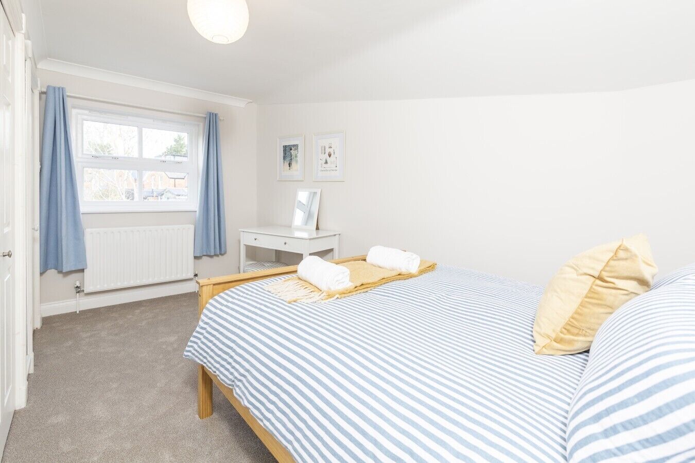 3 Schlafzimmer, Schreibtisch, Bügeleisen/Bügelbrett, WLAN