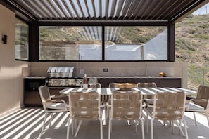 Dining - Infinity Edge Villa, an Elevated Private Stay (Agia Pelagia)
