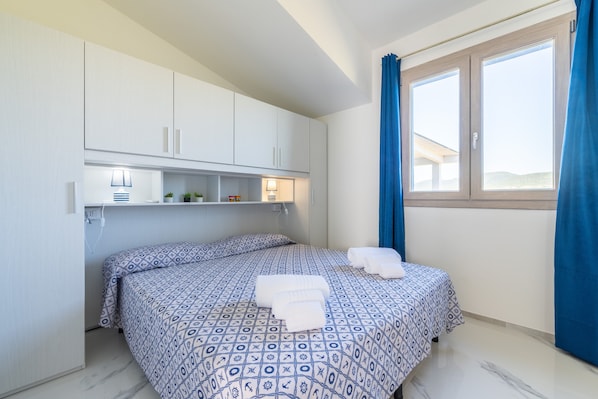 3 bedrooms, WiFi, bed sheets