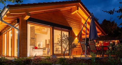 Luxusurlaub im Bayerwald: Chalet an der Sternwarte mit Sauna und Außenwhirlpool