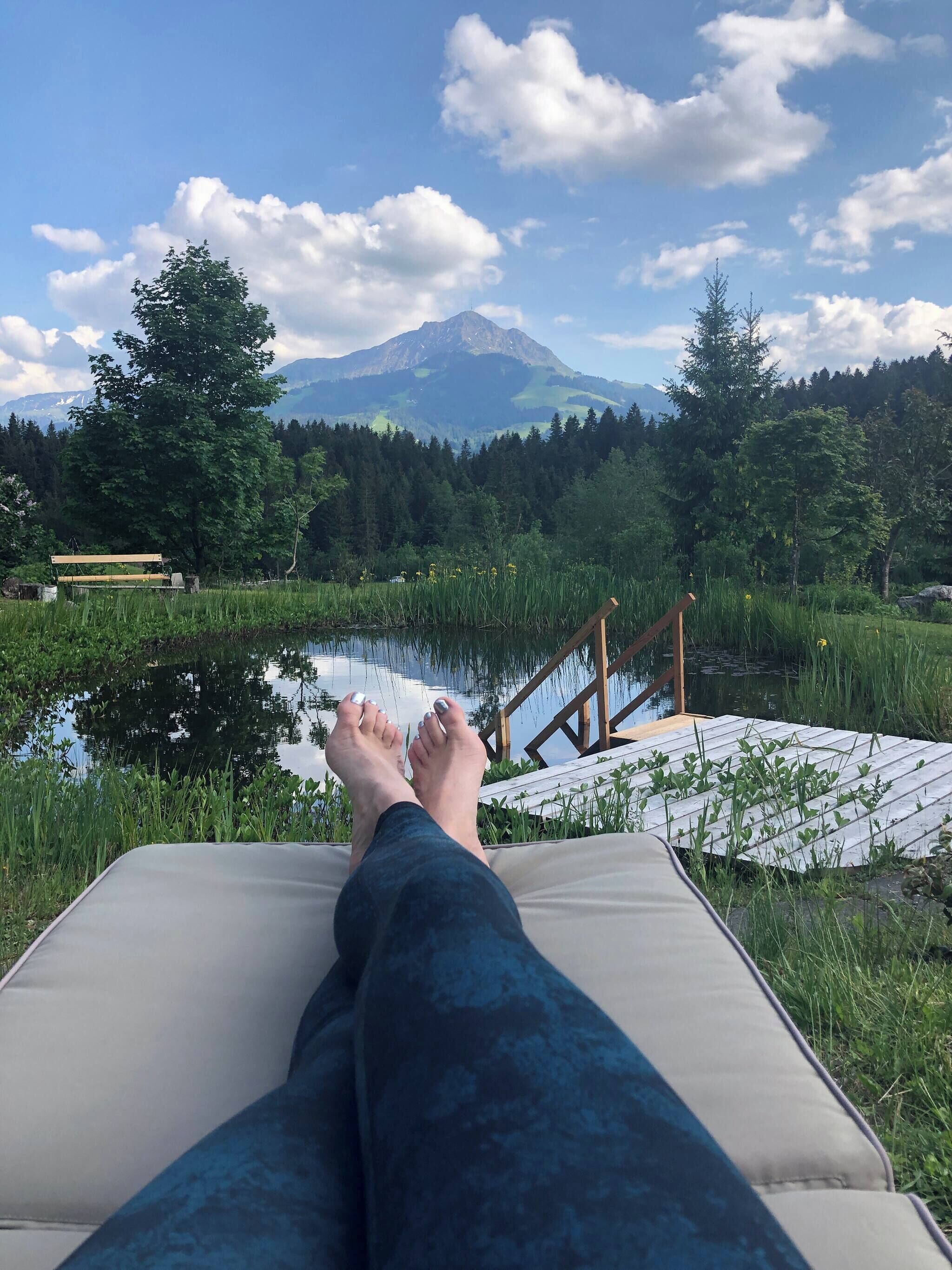 المنطقة المحيطة بالمنشأة