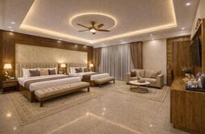 Family Room, City View - Hotel Diamond Inn-Near Delhi Airport (New Delhi)