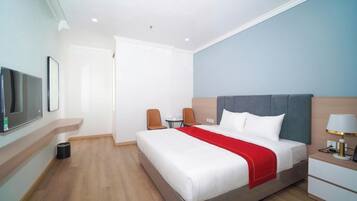 Double Room Single Use, City View