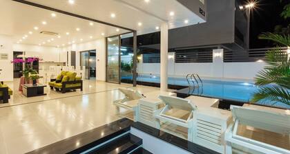 HS1 - Luxury Villa - Near Beach- Karaoke Room