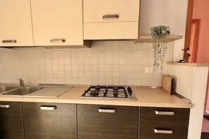 Fridge - Three-room apartment Forte 6 beds in Marina di Bibbona (Marina di Bibbona)