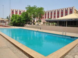 Kamar, 1 kamar tidur, akses difabel, Boleh Merokok | Kolam renang