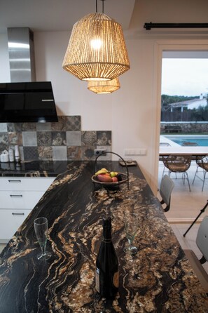 Dining - Villa Petra Arenal dén Castell Menorca (Es Mercadal)
