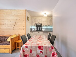 Dining - Studio, sunny terrace - 4 guests (Villard-de-Lans)