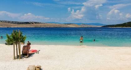 Perfect 4-bedroom house with heated pool charming Dramalj near the beach