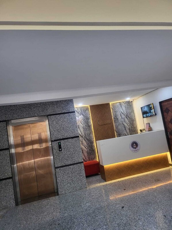 Lobby - Hotel City Pride (Udaipur)