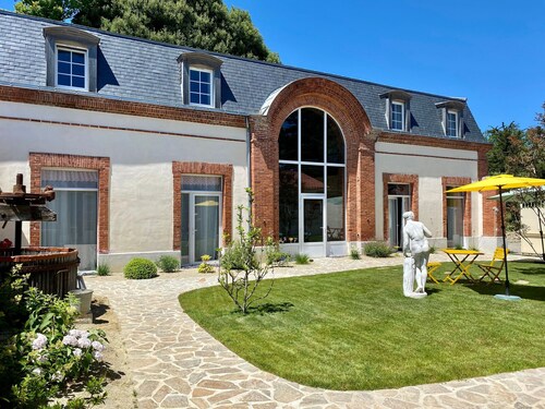 Quiet gîte next to orchard - guests