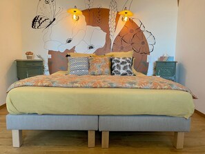 Wifi gratis y ropa de cama 