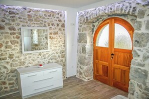 Interior - Charming 2-bedroom villa in Podgora with breathtaking view (Podgora)