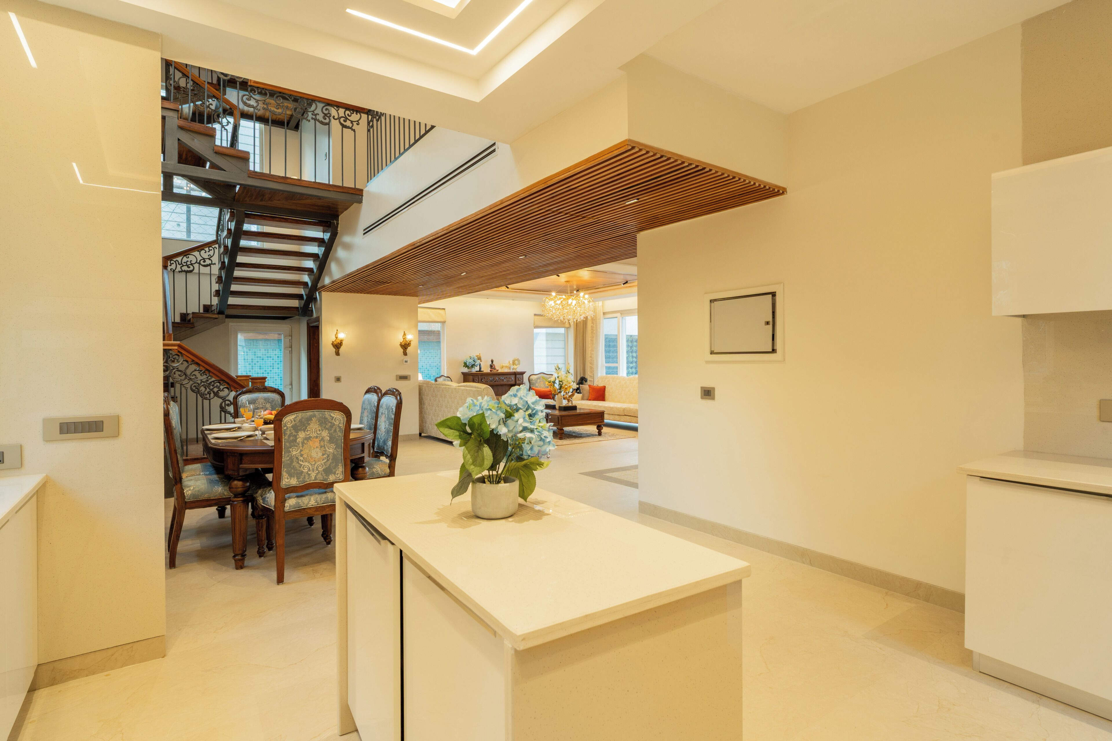 Luxury Villa, Balcony, Hill View | Interior
