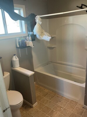 Bathroom - 3-bedroom house in beautiful Badger with a backyard that is just breathtaking! (Badger)