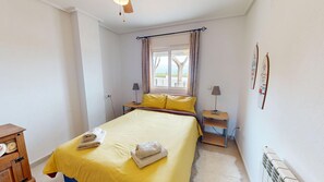 2 bedrooms, iron/ironing board, free WiFi, bed sheets - Casa Mero M - Murcia Holiday Rentals Property (Roldan)