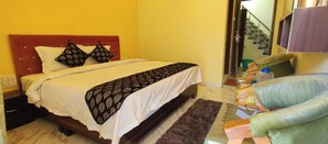 View from room - Hotel Ganga Sagar Uttarkashi (Uttarkashi)