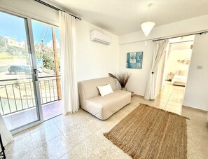 Living area - Tala Panorama View Apartment (Tala)