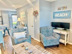 TV - New for 2026! Water view, Free Linens & Towels, Parking for 2, End unit (Ocean City)