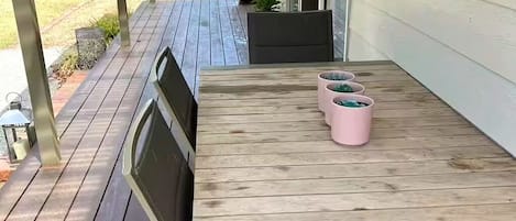 Buiten dineren