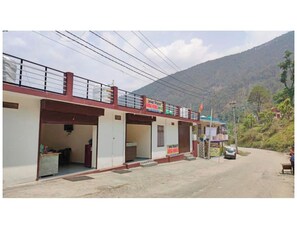 Exterior - Hotel Amba Niwas Home Stay Uttarkashi (Uttarkashi)