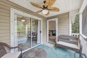 Terrace/patio - TB 69C Fantastic Condo Close To Pool/Golf Short drive to Beach (Pawleys Island)