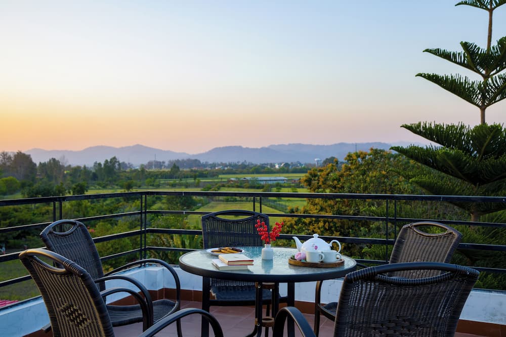 Alaya Stays Farm Naturelle Serene 3-BHK