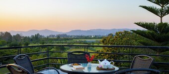 Alaya Stays Farm Naturelle Serene 3-BHK