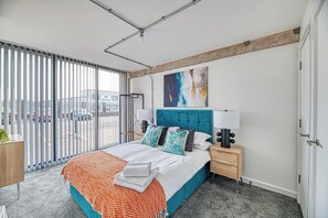 1 bedroom, WiFi - Apartment 5 - The Works (Woolston)