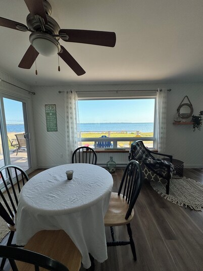 Family and Pet Friendly Ocean Front Beach Access Cottage in Tatamagouche