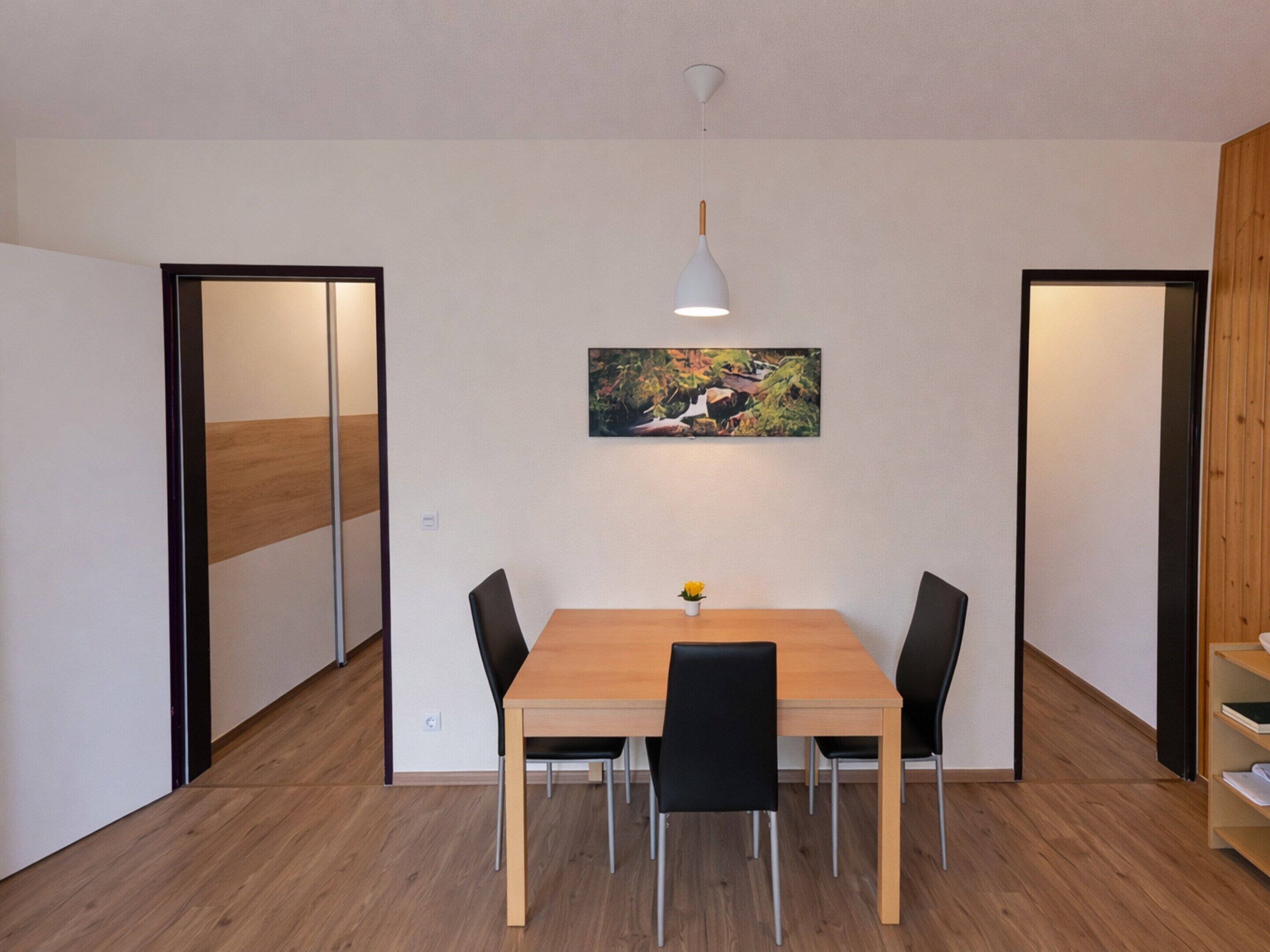Apartment | Dining