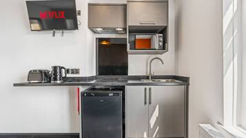 Fridge, microwave, stovetop, toaster
