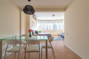 Dining - LDV Aparts 4B by MOT Rentals (Buenos Aires)